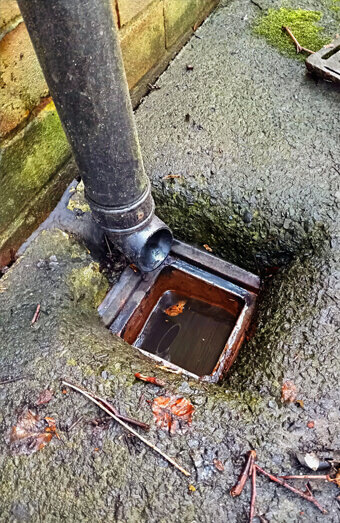 https://blockeddrainsnorthperth.com.au/uploads/2025/07/hero-blocked-sewers-10934.jpg